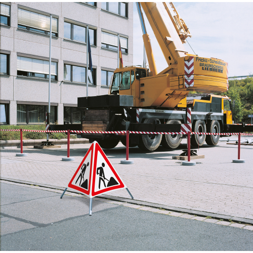 Faltsignal: Baustelle, 3-seitig, rot-weiß, SL 900 mm, 1 Stück Faltsignal: Baustelle, 3-seitig, rot-weiß, SL 900 mm, 1 Stück