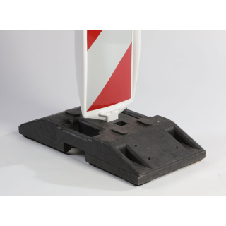 Hauptbild Fußplatte K1, beidseitig griffbereit, mit Kombiöffnungen, PVC, 830 x 425 x 117 mm