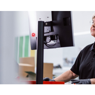 Produkt Hauptbild von 6-Jahres-Prüfplakette Elektro Check geprüft nach VDE nächster Termin, rot, Folie mit Spezialkleber, versch. Jahreszahlen, versch. Durchmesser oder 500 St./Rolle