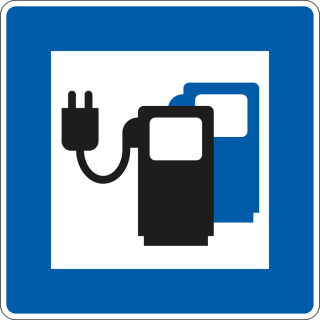 Verkehrszeichen: Ladestation Elektrofahrzeuge, Nr. 365-65, Aluminium RA0/RA1/RA2 reflektierend, 600 mm x 600 mm, 1 Stück