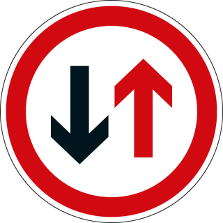 Verkehrszeichen-Nr. 208, Gegenverkehr Vorrang gewähren, Aluminium reflektierend RA0/RA1
