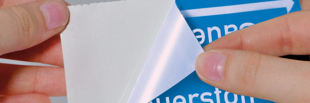 Simples Lösen von Trägerpapier