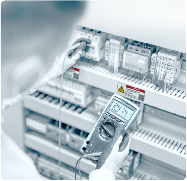 Werbungsbild von Elektrotechnik und Elektroindustrie - Klicken, um zur Elektrotechnik und Elektroindustrie Seite zu navigieren 